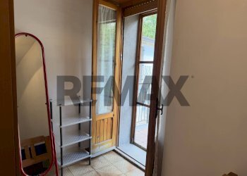 Camera / camera da letto - Casa semi indipendente VIA BORGO PICCOLO
 
2, Scontrone - foto 19