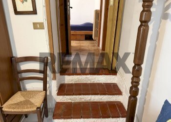 Scale - Casa semi indipendente VIA BORGO PICCOLO
 
2, Scontrone - foto 24