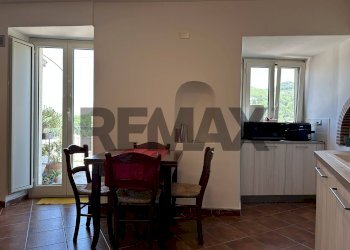 Sala da pranzo - Independent house Via Andreucci
 
4, Colli a Volturno - photo 23