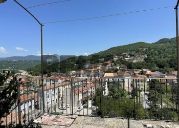 Vista delle montagne - Independent house Via Andreucci
 
4, Colli a Volturno - photo 27