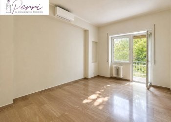 Foto 3 - Three-room apartment Piazzale Enrico Dunant, Roma - photo 3