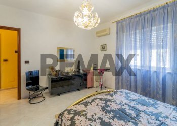 Camera / camera da letto - Appartamento via varese
 
7, Villabate - foto 36