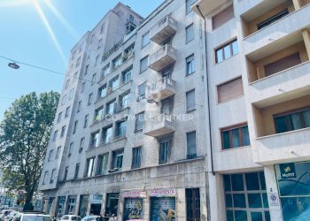 Foto 1 - Negozio Via Duchessa Jolanda
1, Torino - foto 1