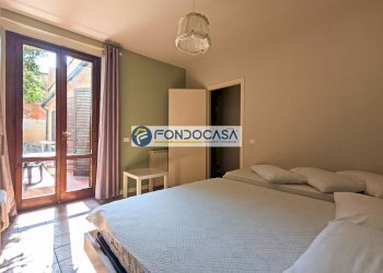 camera matrimoniale - Trilocale Viale Ermenegildo Pistelli
96, Camaiore - foto 8