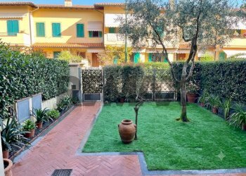 Giardino - Semi-detached house via ferrucci
 
106, Forte dei Marmi - photo 5