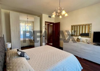 Camera / camera da letto - Semi-detached house via ferrucci
 
106, Forte dei Marmi - photo 10