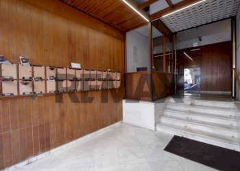Ricezione / Lobby - Bilocale Via Abate Giacinto Gimma
 
148, Bari - foto 4