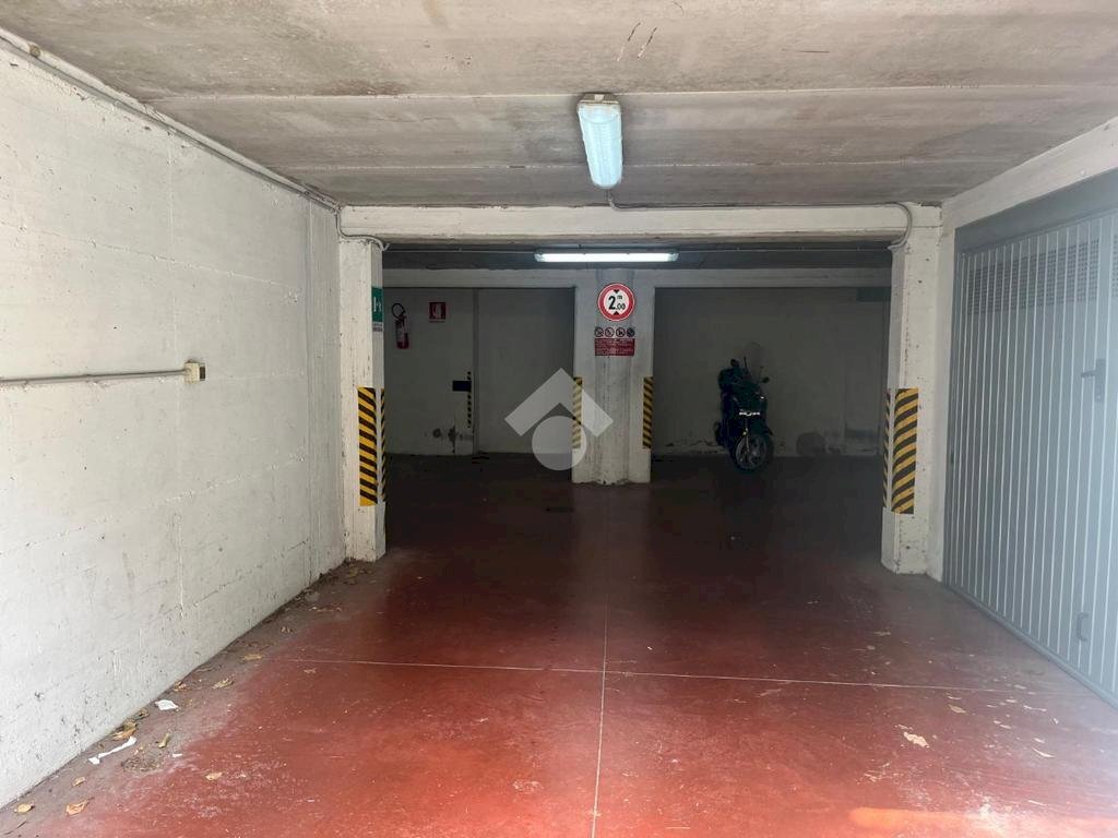 Box Via Giuseppe Majorana, frazione Quinto Al Mare, Genova - foto 1