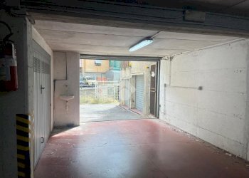 Box Via Giuseppe Majorana, frazione Quinto Al Mare, Genova - foto 3