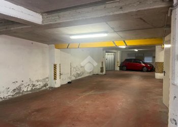Box Via Giuseppe Majorana, frazione Quinto Al Mare, Genova - foto 12