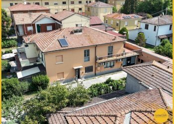 Foto 1 - Terraced Villa Via dell'Unità
 
14, Molinella - photo 1