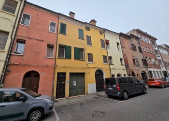 Foto 3 - Box Via Ripagrande
71, Ferrara - foto 3
