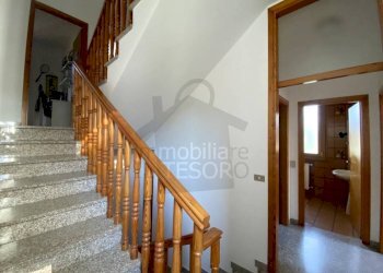 Scala - Villa via Manduchi, 110, Santarcangelo di Romagna - foto 8