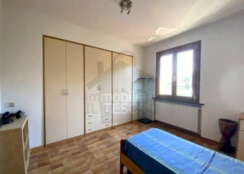 Camera da letto - Villa via Manduchi, 110, Santarcangelo di Romagna - foto 9