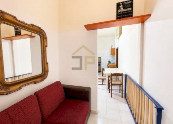 Foto 1 - Three-room apartment Vicolo Stalluzza
 
17, Palermo - photo 1