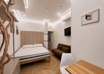 Foto 5 - Two-room apartment Via Valverde
 
17, Palermo - photo 5