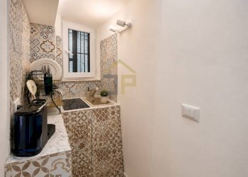 Foto 6 - Two-room apartment Via Valverde
 
17, Palermo - photo 6