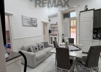 Sala da pranzo - Appartamento Via Carlo De Marco
 
33, Napoli - foto 1