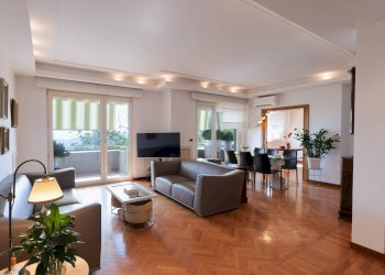 SOGGIORNO - Appartamento via camaldolilli
 
59, Napoli - foto 11