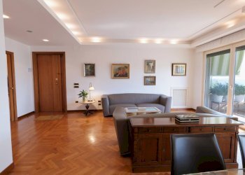 SALA DA PRANZO - Appartamento via camaldolilli
 
59, Napoli - foto 18