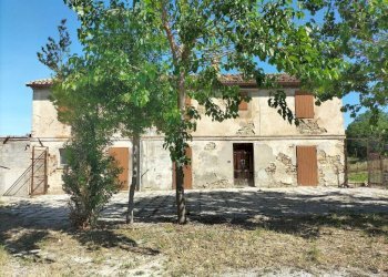 Facciata - Rustic contrada Romita, 23, Montecarotto - photo 2
