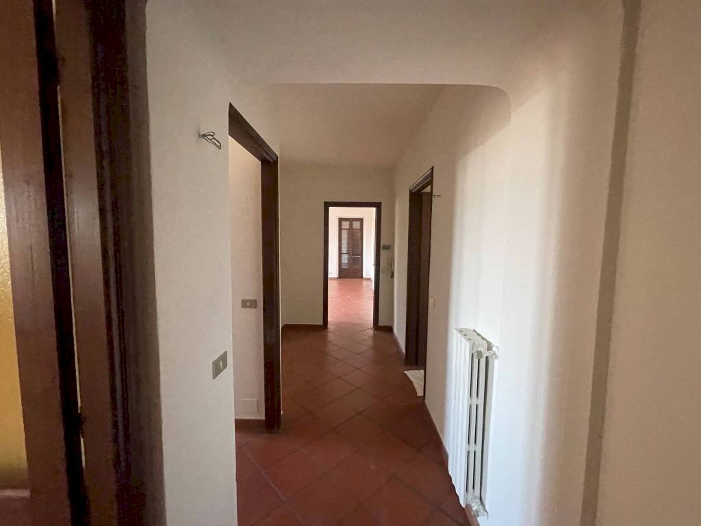 Corridoio - Apartment via Andezeno, 94, Chieri - photo 3