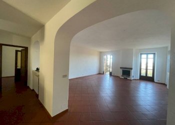 Salone - Appartamento via Andezeno, 94, Chieri - foto 6