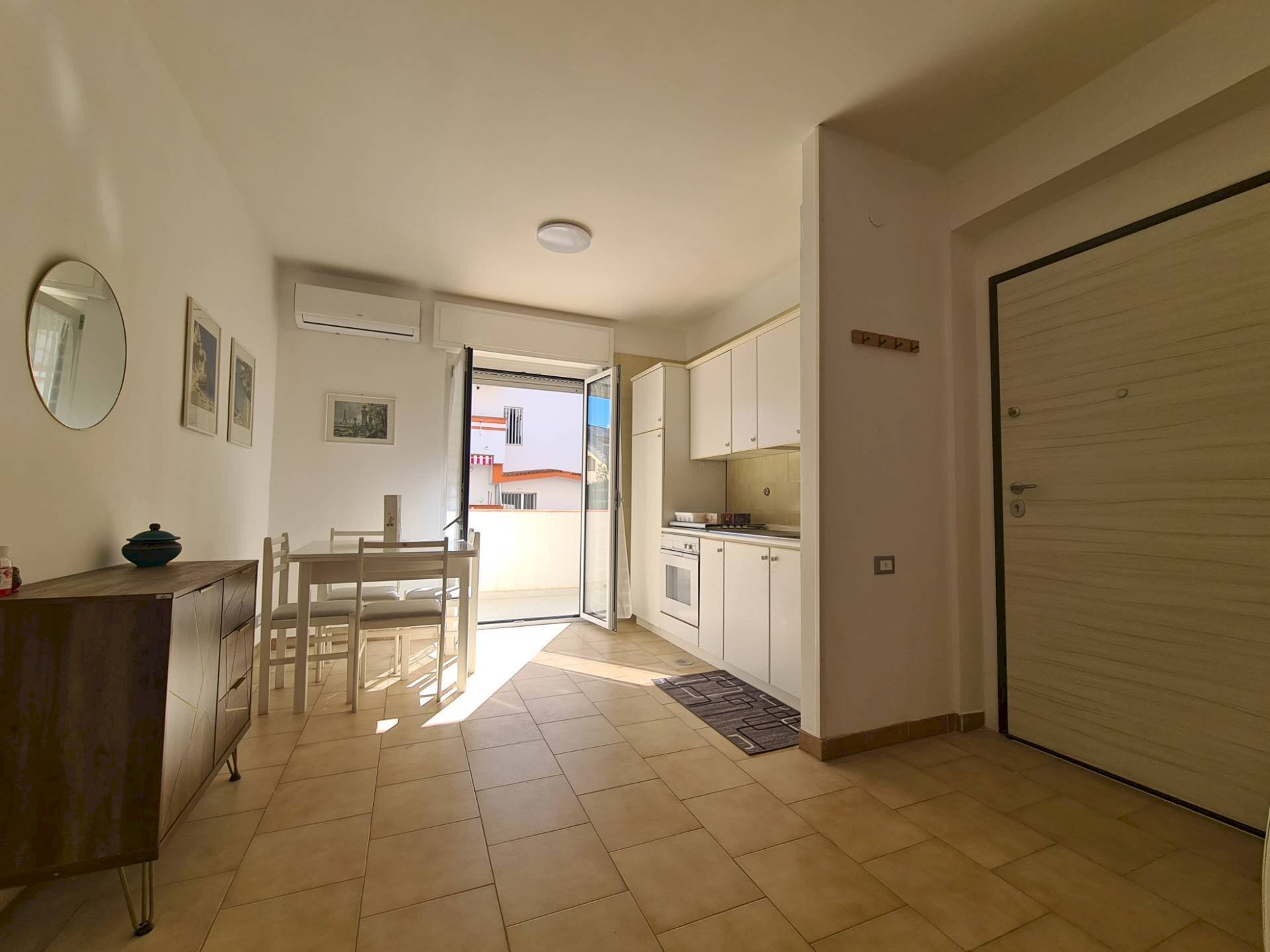 Foto 1 - Bilocale Via Martiri di Cefalonia
 
23, Catanzaro - foto 1