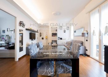 Salone - Three-room apartment via Bottini, Genova (neighborhood Quarto) - photo 8