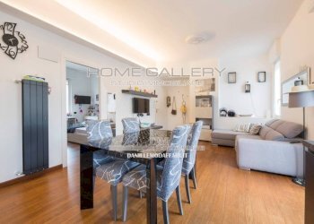 Salone - Three-room apartment via Bottini, Genova (neighborhood Quarto) - photo 9