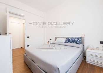 Camera da letto - Three-room apartment via Bottini, Genova (neighborhood Quarto) - photo 17
