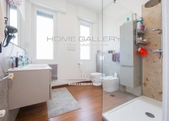 Bagno - Three-room apartment via Bottini, Genova (neighborhood Quarto) - photo 23