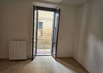 img-20260728-wa0010 - Three-room apartment Polverigi - photo 7