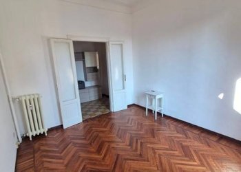 Camera da letto - Two-room apartment via Belfiore, 11, Milano (neighborhood Wagner) - photo 5