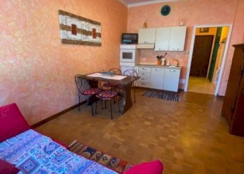 Camera da letto - Bilocale via Giuseppe Francesco Medail, 57, Bardonecchia - foto 30
