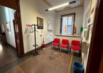 Ufficio Piazza Savonarola, Genova (zona Foce) - foto 9