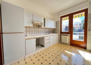 Cucina - Quadrilocale via San Maurizio, 4, Cuneo (zona Donatello) - foto 13