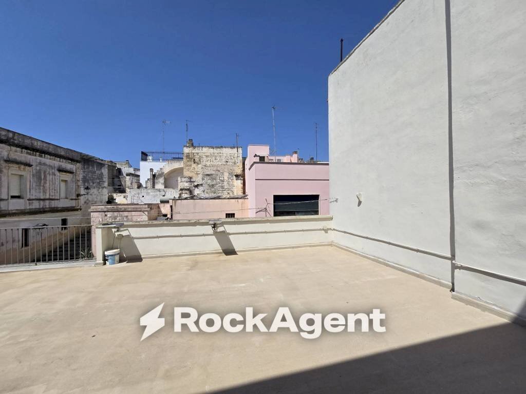 Terrazzo - Appartamento via Roma, 61, Casarano - foto 1