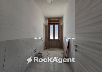 Bagno - Appartamento via Roma, 61, Casarano - foto 11
