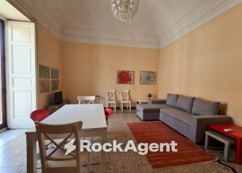 Salone - Three-room apartment via Vittorio Emanuele II, 108, Catania - photo 2