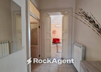 Disimpegno - Three-room apartment via Vittorio Emanuele II, 108, Catania - photo 9