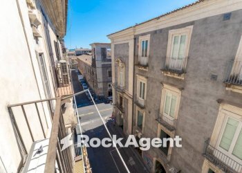 Vista - Three-room apartment via Vittorio Emanuele II, 108, Catania - photo 18
