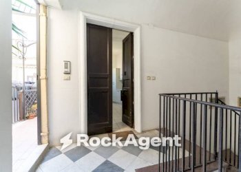 Interno palazzo - Three-room apartment via Vittorio Emanuele II, 108, Catania - photo 22