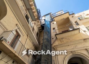 Cortile interno - Trilocale via Vittorio Emanuele II, 108, Catania - foto 26