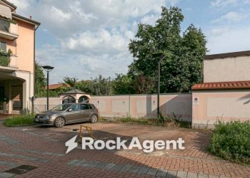 Posto macchina - Shop via Monzese, 14, Segrate - photo 2