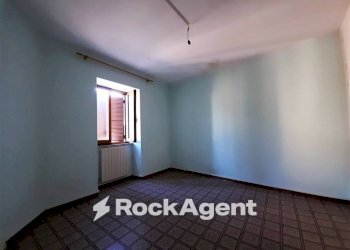 Camera da letto - Trilocale via Cavour, 1, Acquapendente - foto 17
