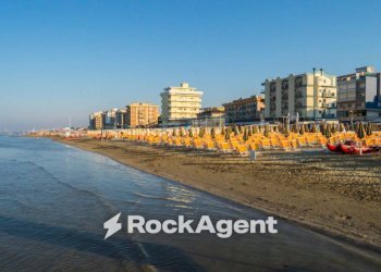Zona - Stabile - Palazzo via Plava, 12, Bellaria-Igea Marina - foto 1