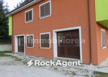 Facciata - Villa via San Dorotea, Scoppito - photo 1