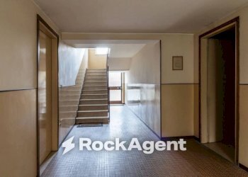 Interno palazzo - Trilocale via G. Bellone, 23, Mede - foto 22