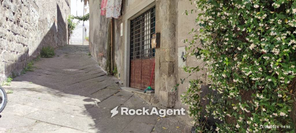 Zona - Magazzino via San Rocco, 3, Viterbo - foto 2